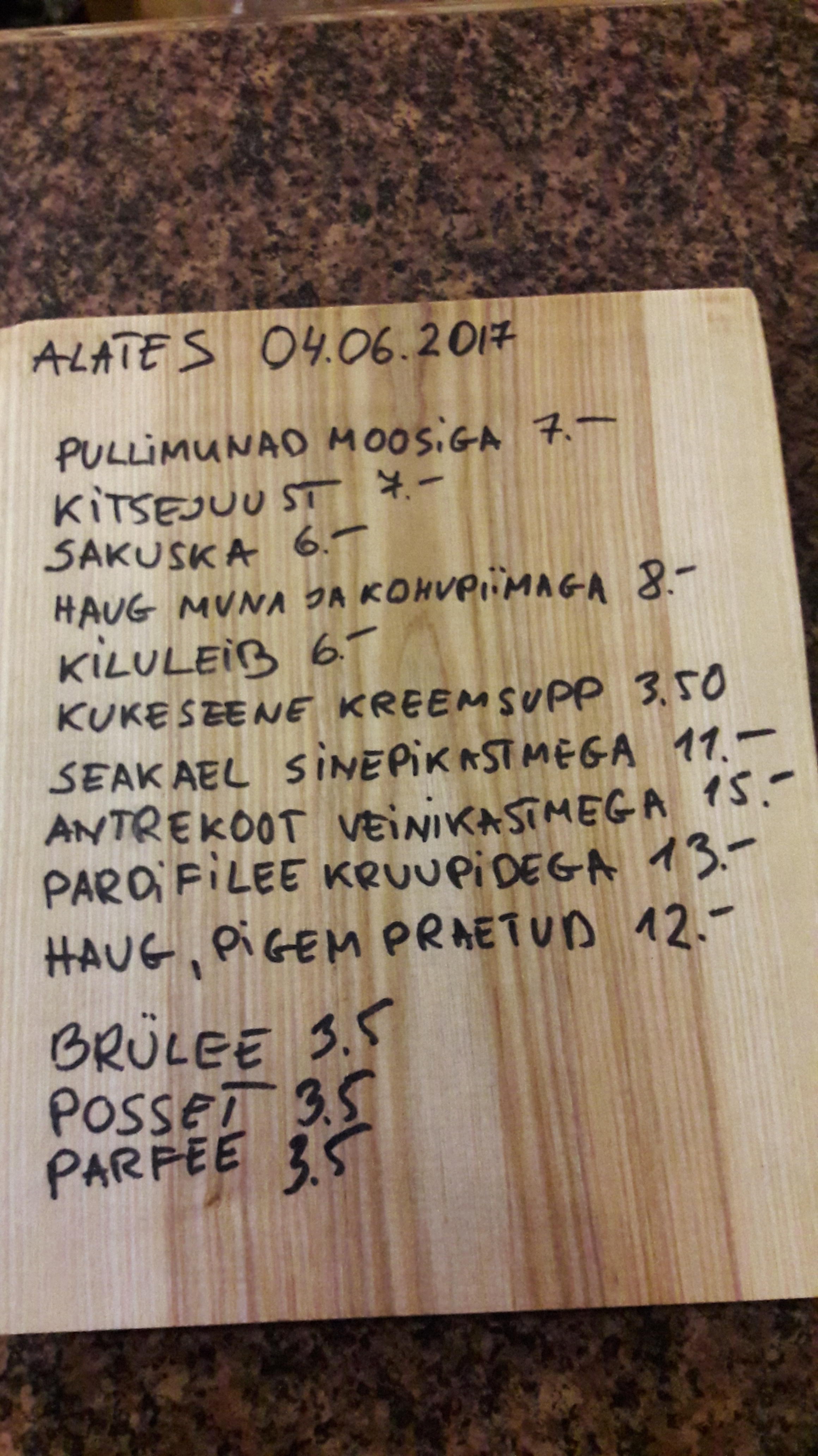 20170610_220846 (1).jpg